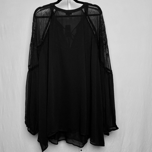 NWT Torrid Plus Size Crinkled Chiffon Black Embroidered Long Sleeve Blouse 6X - Picture 10 of 11